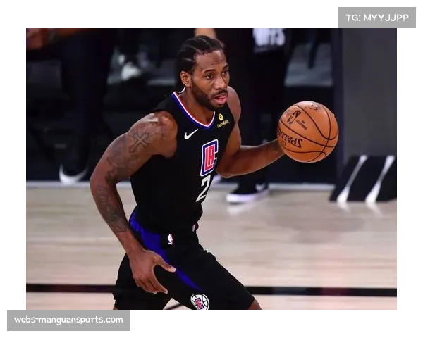 快船伦纳德关键中投锁定胜局 终结对手三连胜势头 快船伦纳德关键中投锁定胜局 终结对手三连胜势头